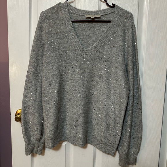 LOFT Sweaters - Loft Gray V-Neck Sweater With Silver Threads and Covered Silver Sequins Size M
